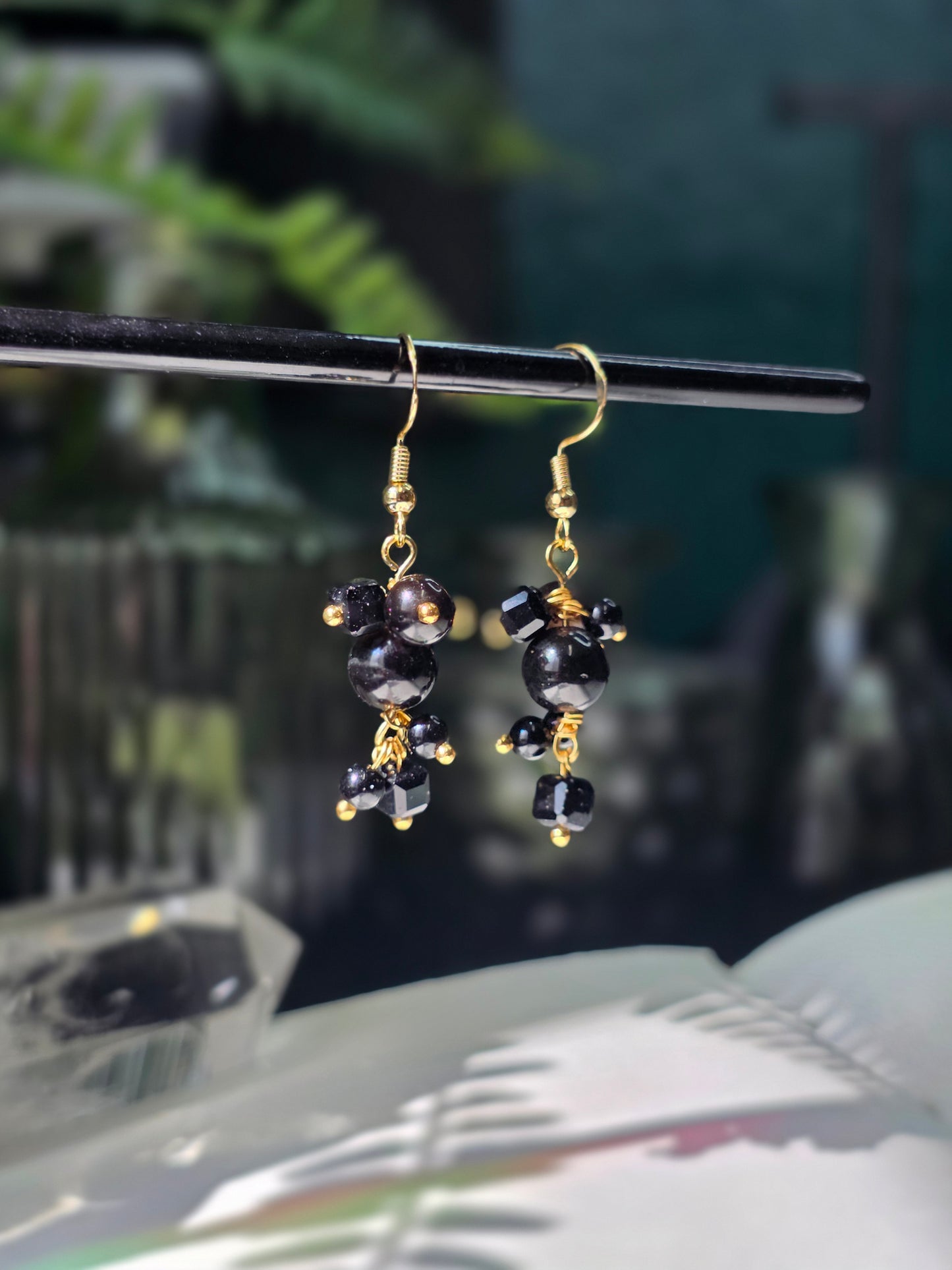 Obsidian and Onyx Clusters Danse Macabre