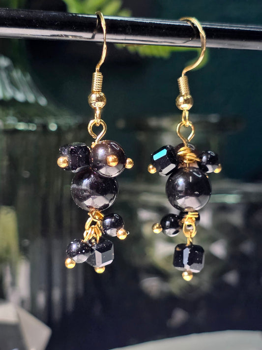 Obsidian and Onyx  Clusters  Danse Macabre